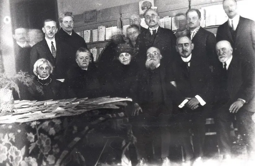 Стріткод — Людмила Старицька-Черняхівська фото