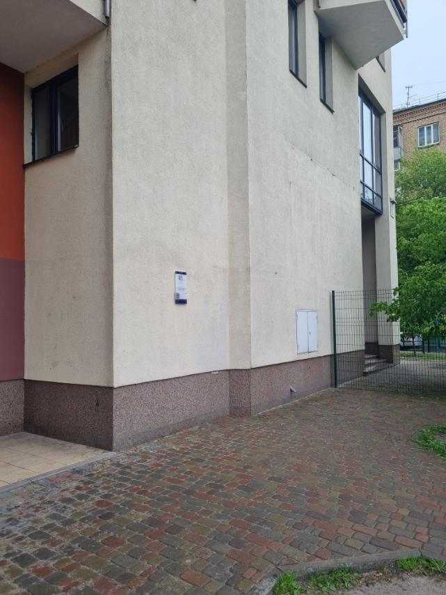 Київ, вулиця Юлії Здановської, 73А фото