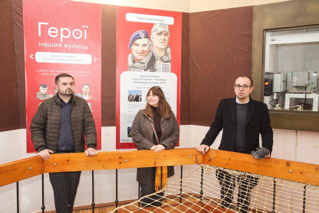 Виставка «Герої наших вулиць» — у Луцьку та Вінниці!