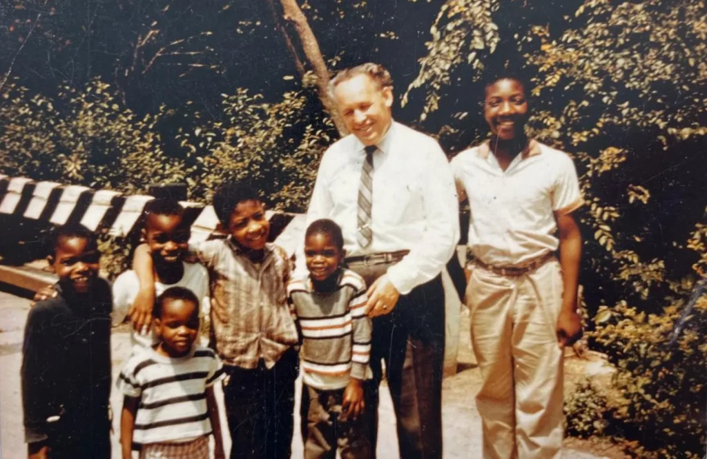 Стріткод — Іван Багряний фото