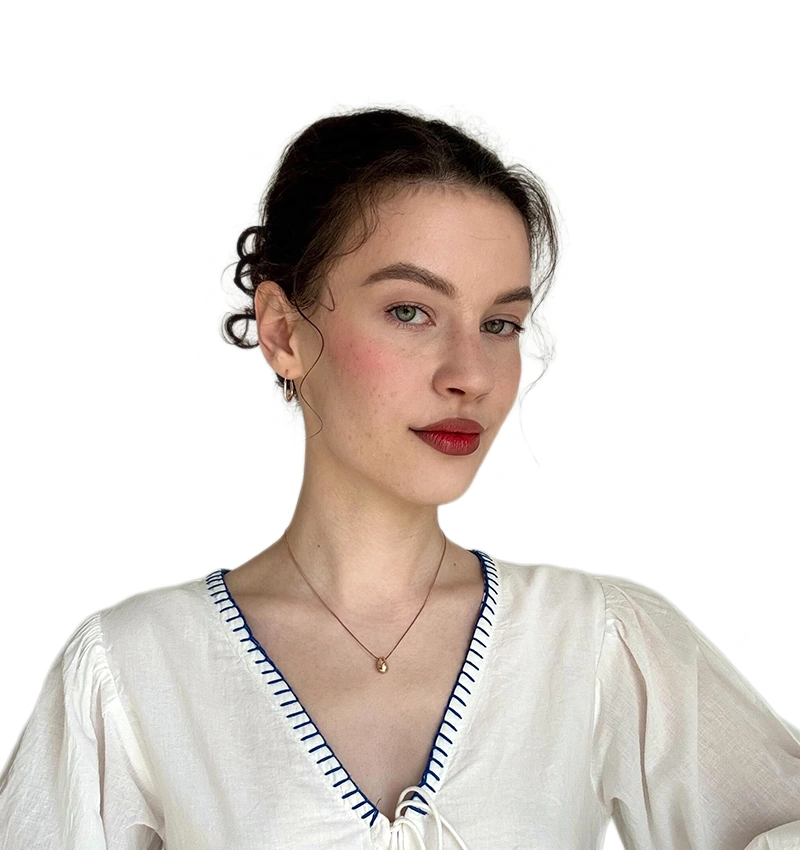 Олександра Усатенко