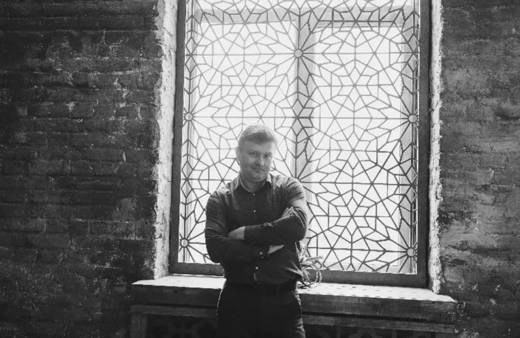 Стріткод — Геннадій Боднарчук «Бонд» фото